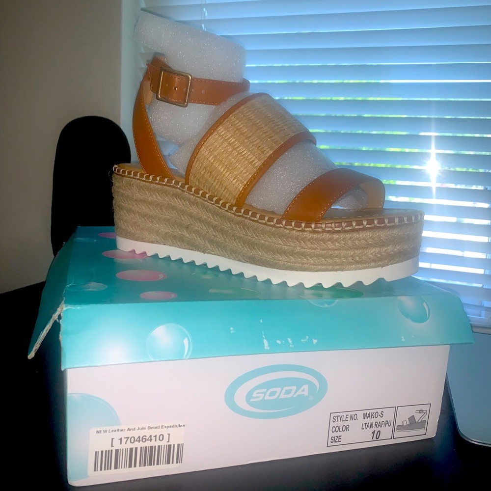 Leather and Jute Espadrilles